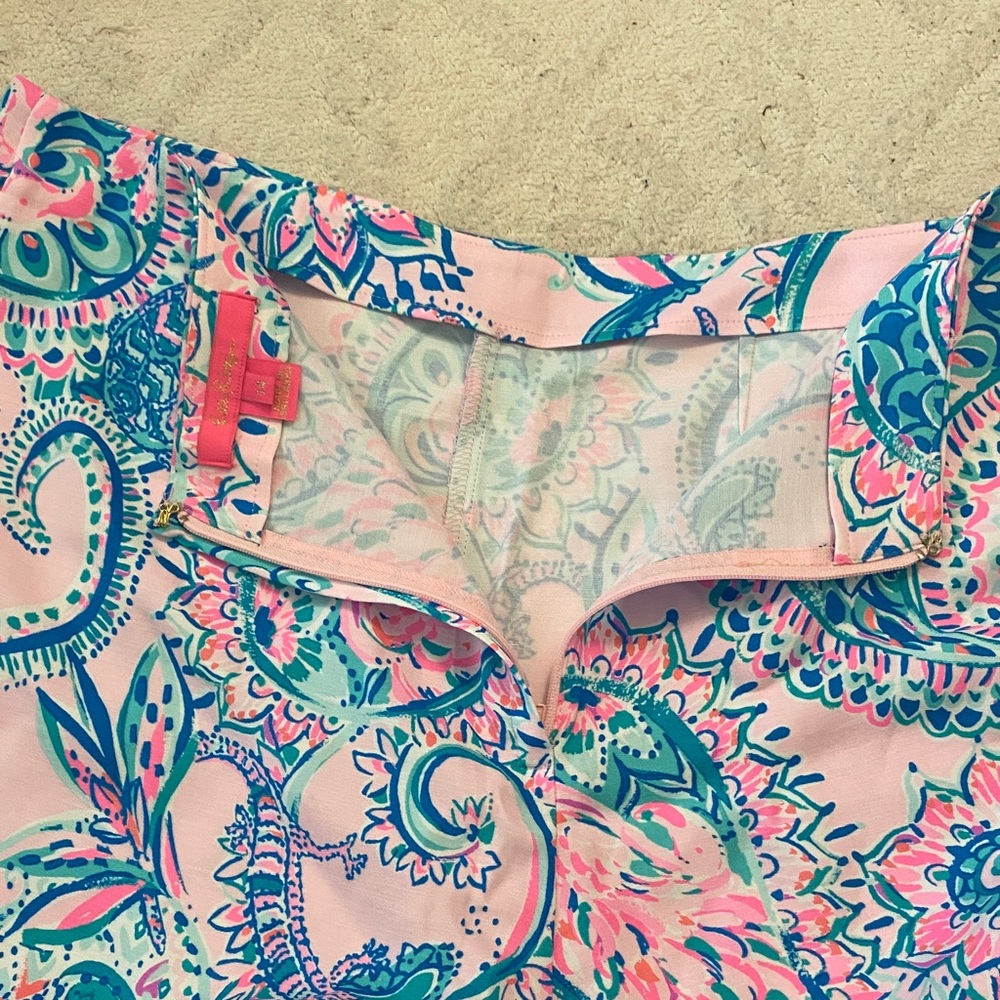 Lilly Pulitzer Pink and Blue Paisley High Waist Shorts - Picture 4 of 6